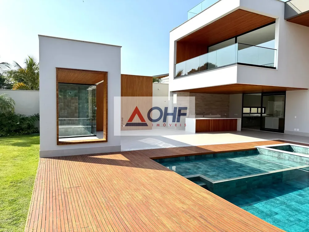 Casa, 5 quartos, 1417 m² - Foto 1