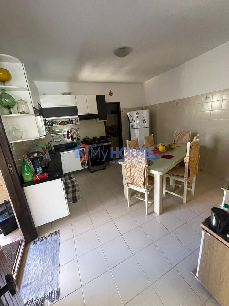 Casa à venda com 4 quartos, 221m² - Foto 23