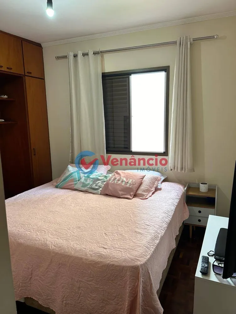 Apartamento, 3 quartos, 80 m² - Foto 2