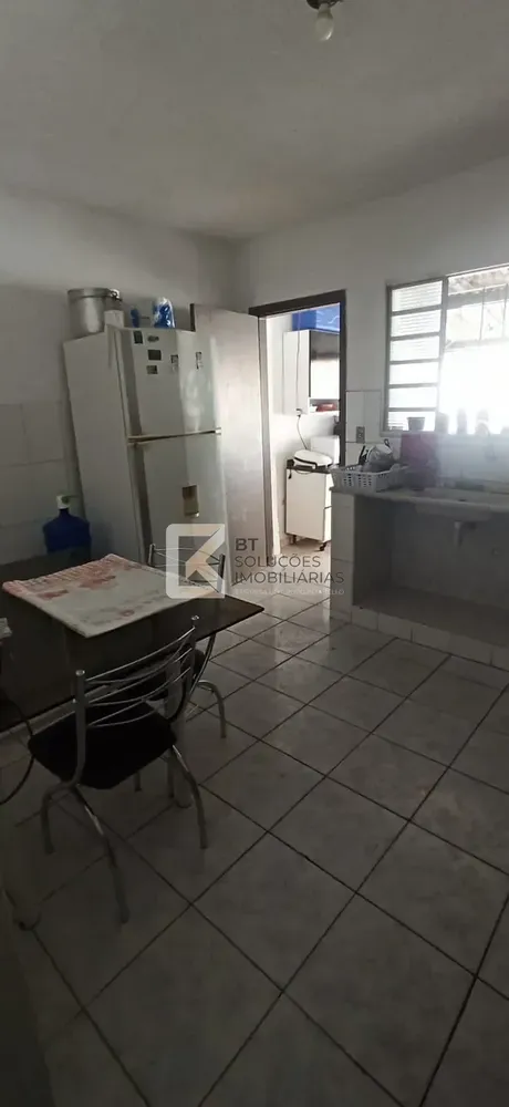 Casa, 7 quartos, 270 m² - Foto 4