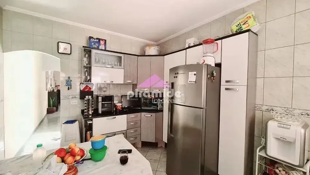 Casa, 3 quartos, 158 m² - Foto 1