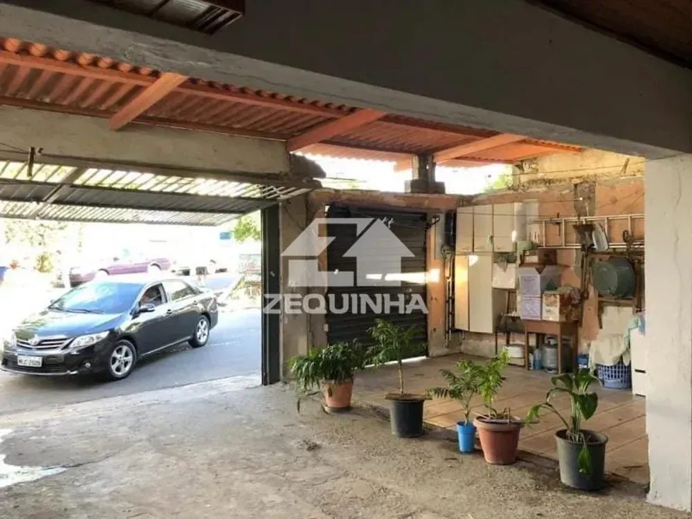 Casa, 4 quartos, 180 m² - Foto 2