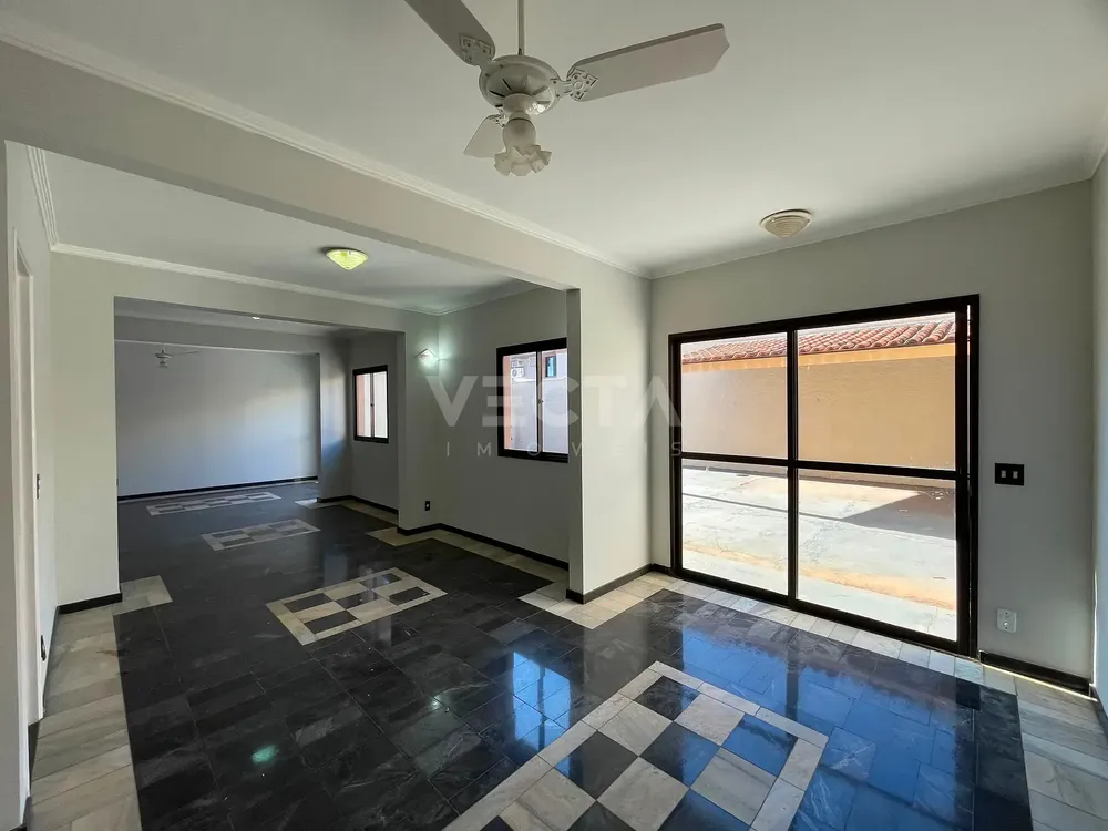 Casa, 4 quartos, 320 m² - Foto 1