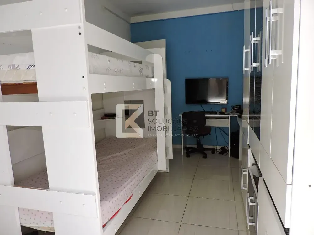 Casa, 3 quartos, 180 m² - Foto 1