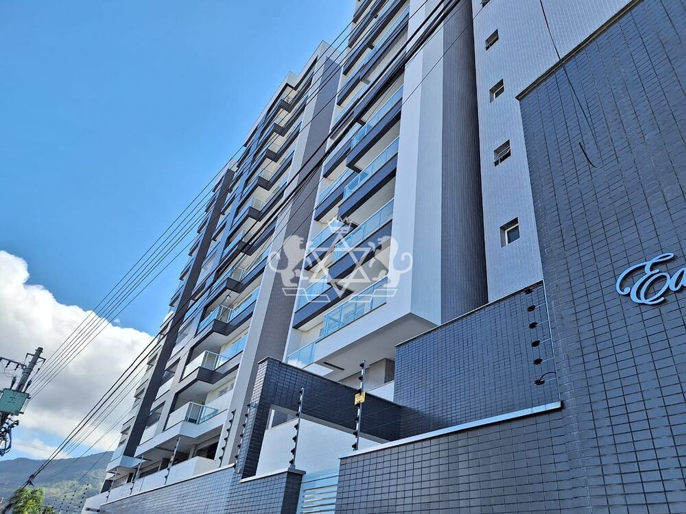 Apartamento à venda com 2 quartos, 75m² - Foto 4