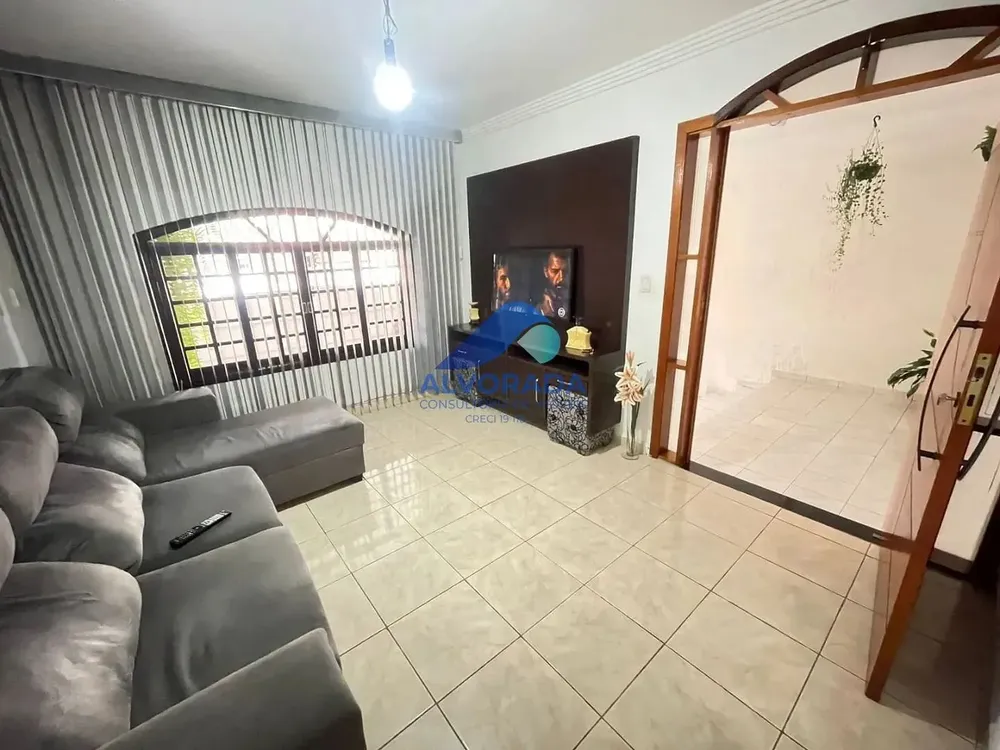 Casa, 3 quartos, 282 m² - Foto 4