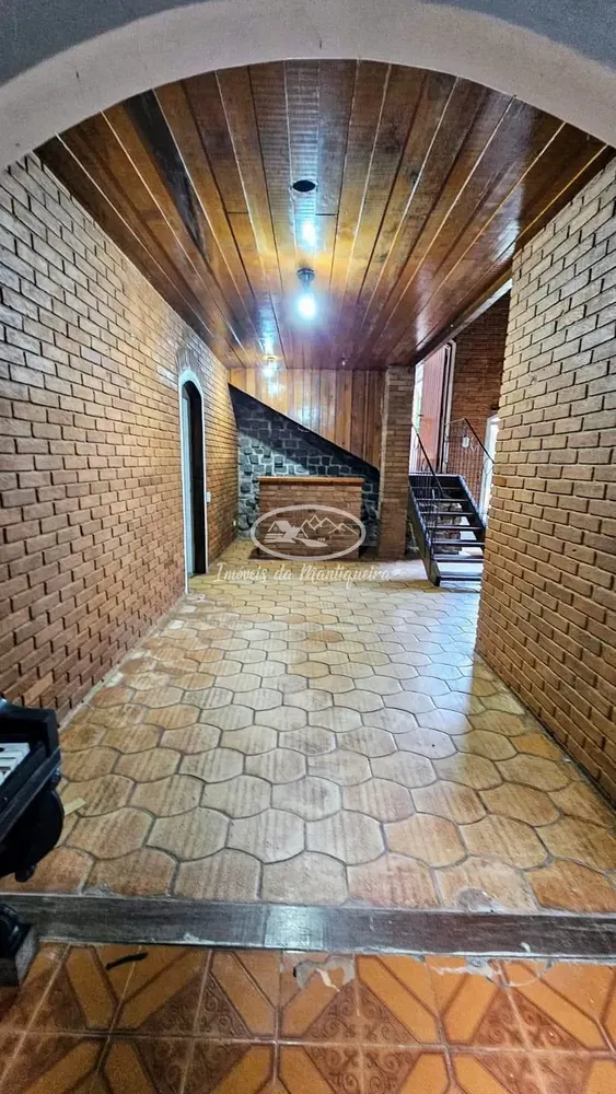 Casa, 5 quartos, 232 m² - Foto 37