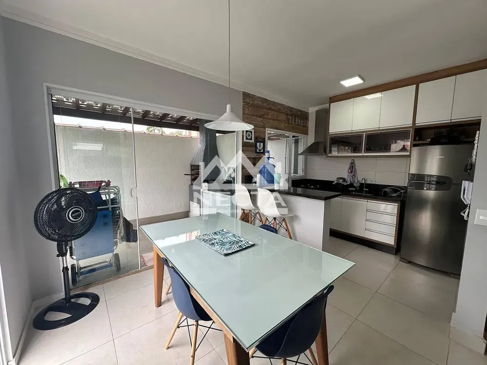 Sobrado, 2 quartos, 183 m² - Foto 2