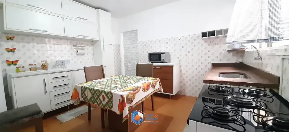 Casa, 4 quartos, 198 m² - Foto 2