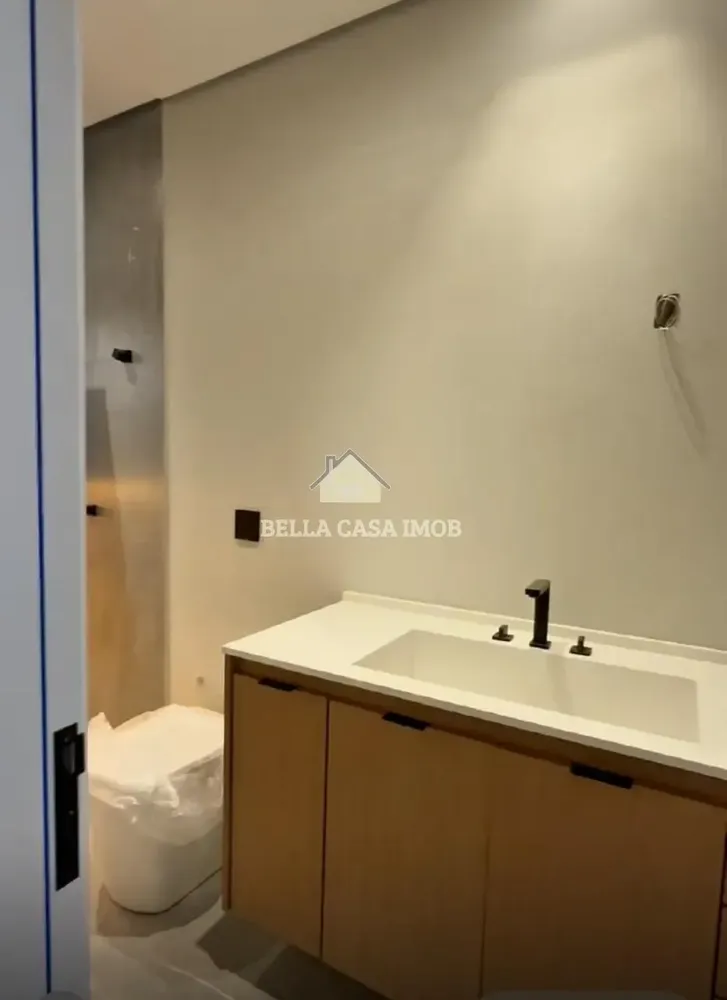 Casa, 3 quartos, 260 m² - Foto 1