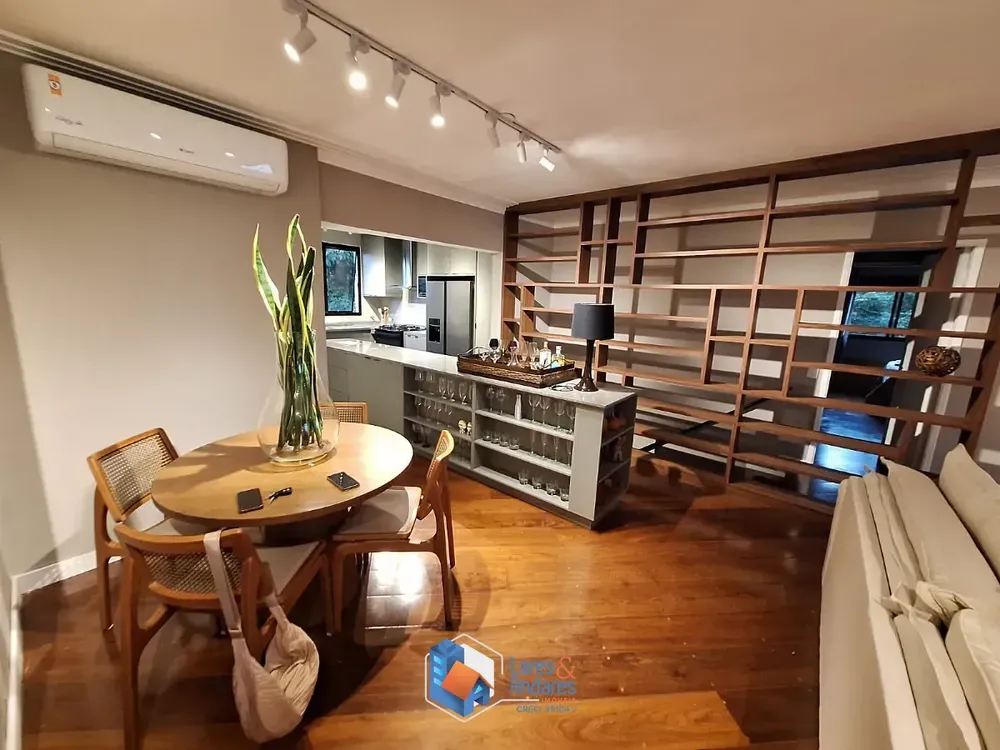 Apartamento, 3 quartos, 229 m² - Foto 1