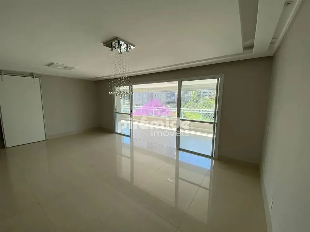 Apartamento, 3 quartos, 182 m² - Foto 2