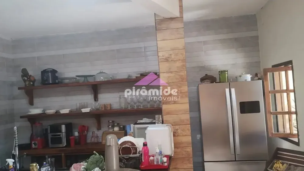 Casa, 3 quartos, 180 m² - Foto 3
