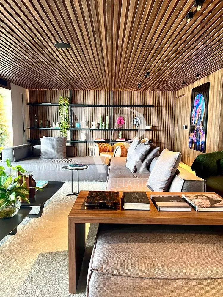 Apartamento, 3 quartos, 250 m² - Foto 2