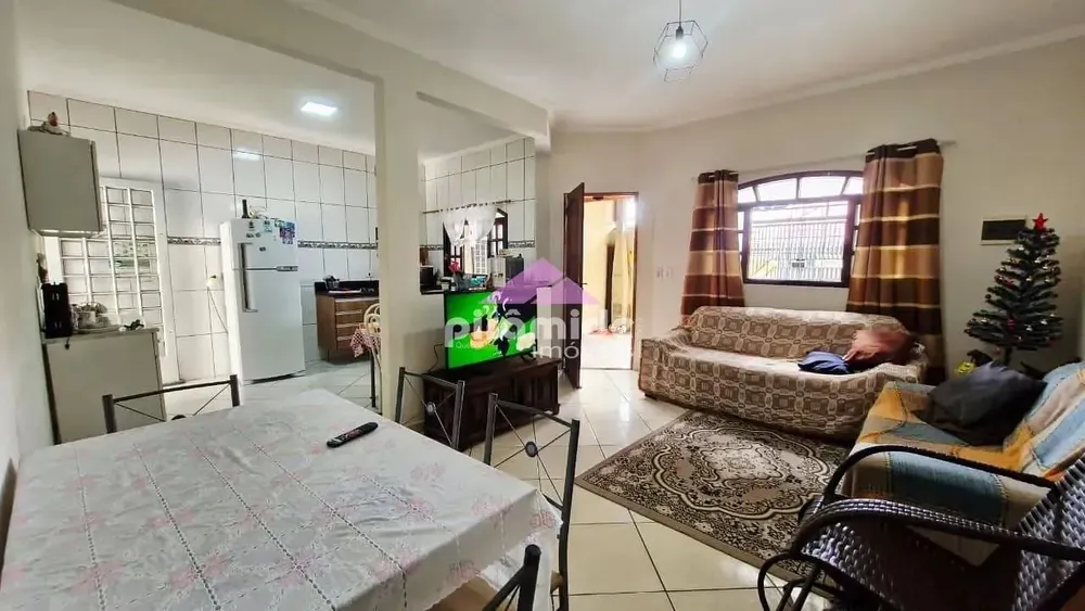Casa, 2 quartos, 142 m² - Foto 2