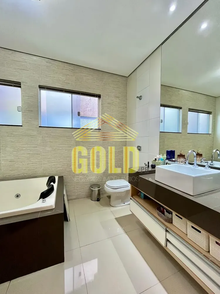 Casa, 3 quartos, 220 m² - Foto 3