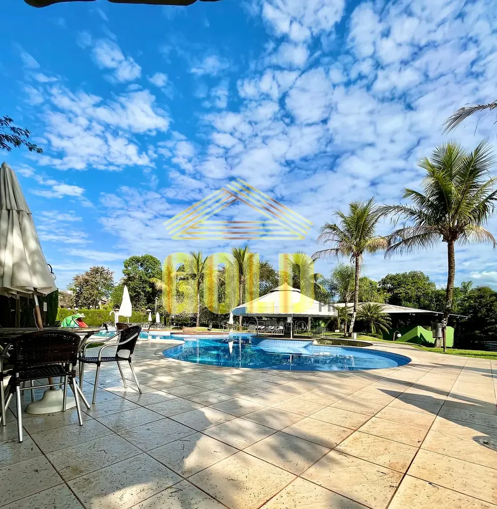 Casa, 3 quartos, 220 m² - Foto 2