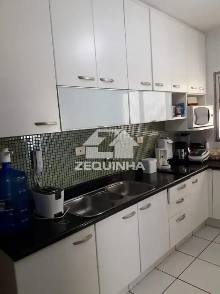 Apartamento, 3 quartos, 160 m² - Foto 1