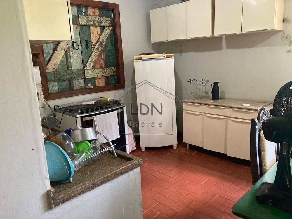 Fazenda à venda com 2 quartos, 10m² - Foto 2