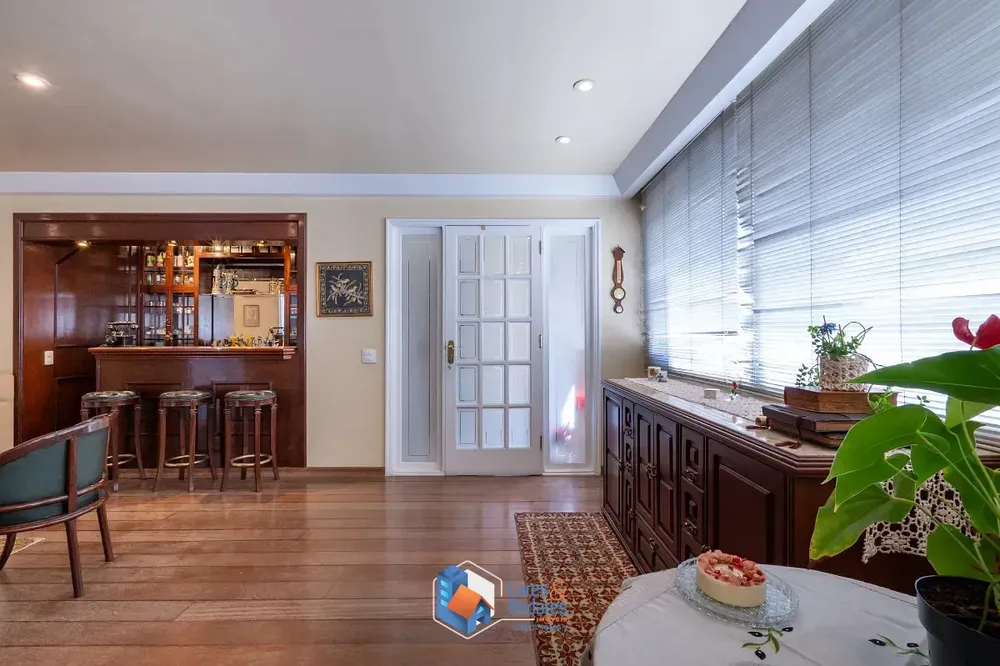 Apartamento, 4 quartos, 224 m² - Foto 4