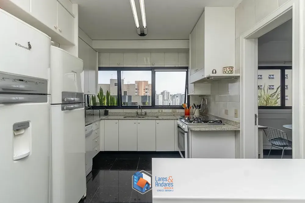 Apartamento, 4 quartos, 300 m² - Foto 1