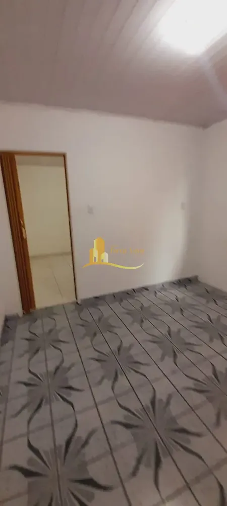 Casa, 5 quartos, 245 m² - Foto 1