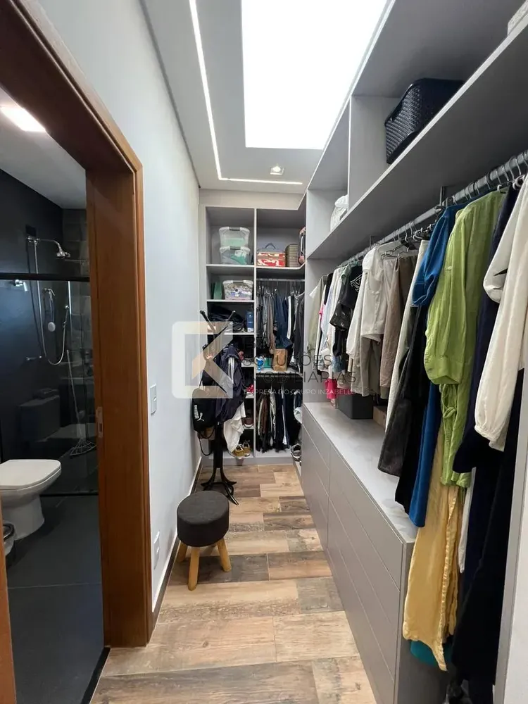 Casa, 3 quartos, 241 m² - Foto 4