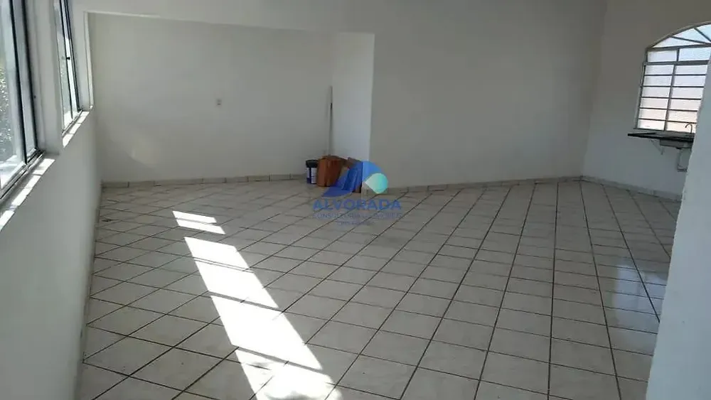 Sobrado, 4 quartos, 240 m² - Foto 1