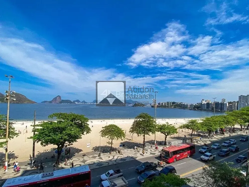 Apartamento, 3 quartos, 160 m² - Foto 1