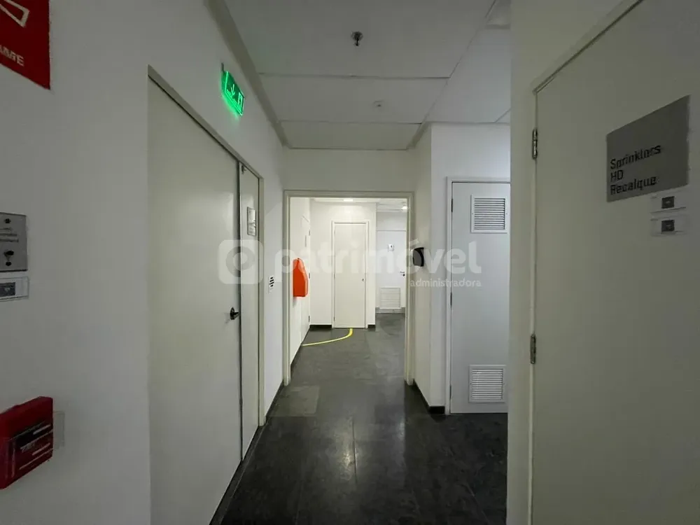 Sala-Conjunto, 1530 m² - Foto 28