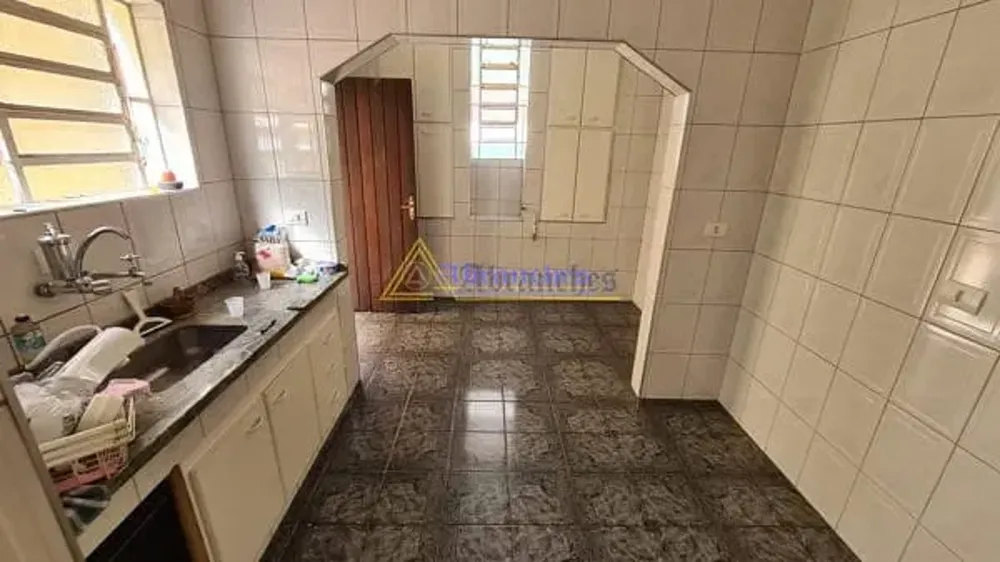 Casa, 3 quartos, 240 m² - Foto 1