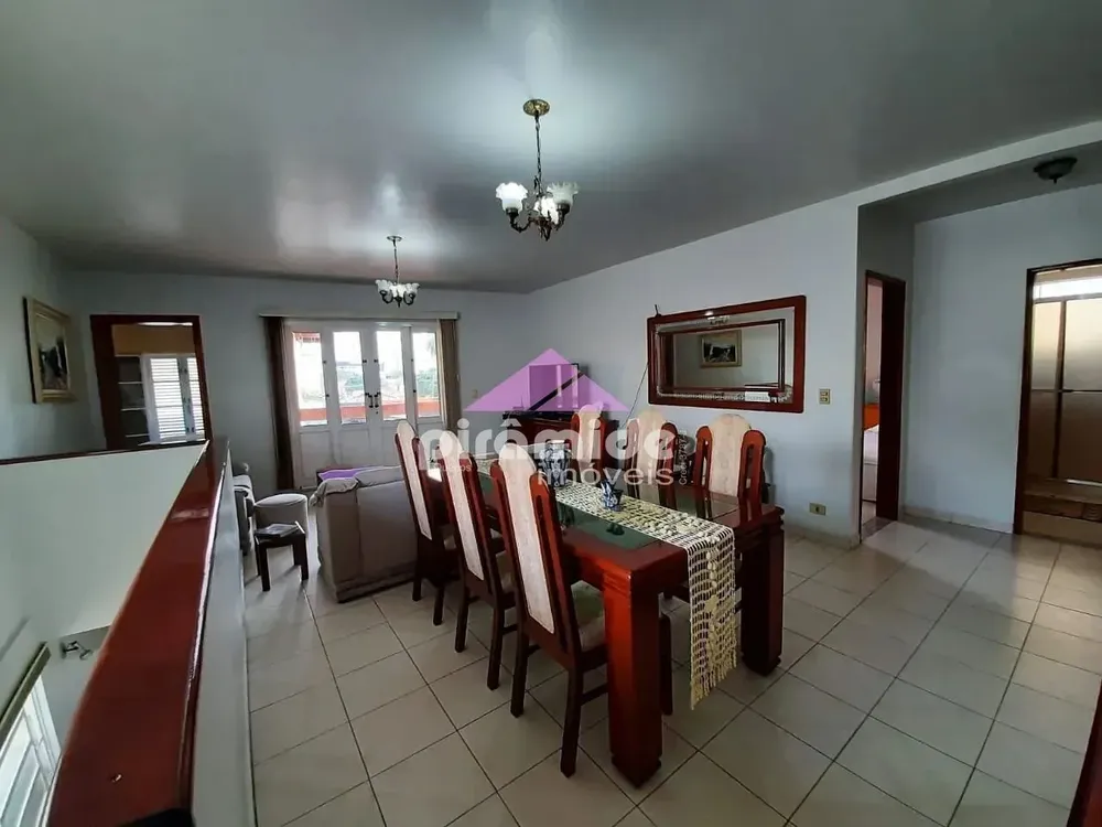 Casa, 3 quartos, 323 m² - Foto 4