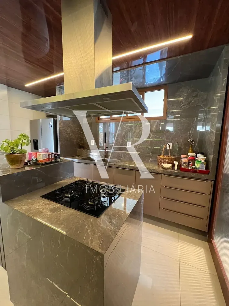 Casa, 4 quartos, 370 m² - Foto 4