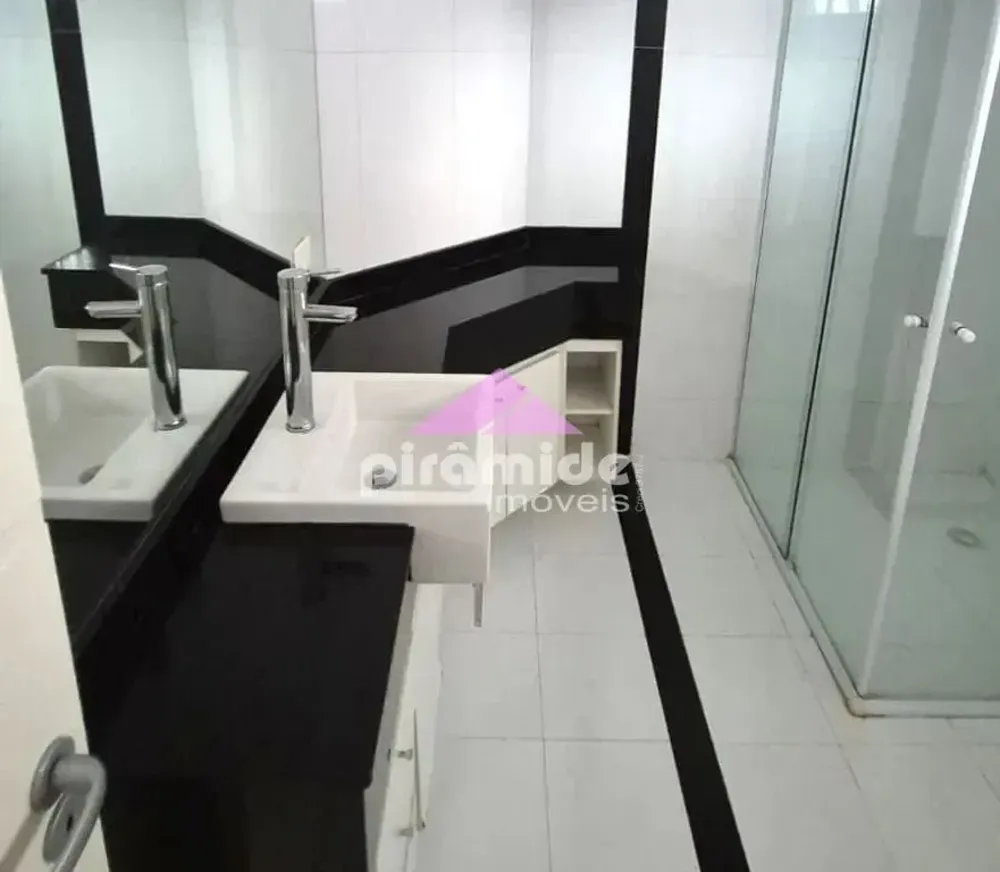 Casa, 3 quartos, 288 m² - Foto 4