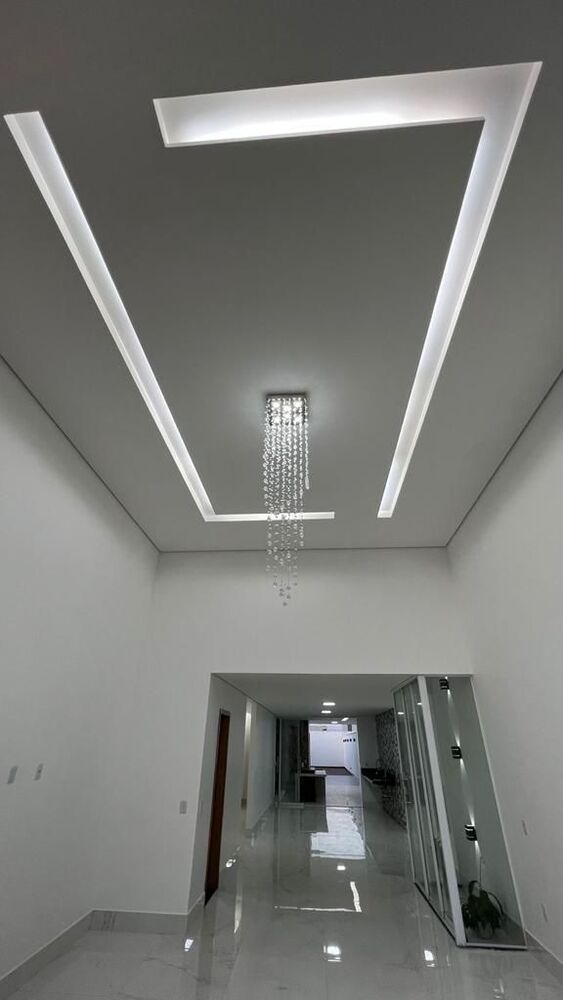Casa à venda com 3 quartos, 220m² - Foto 4