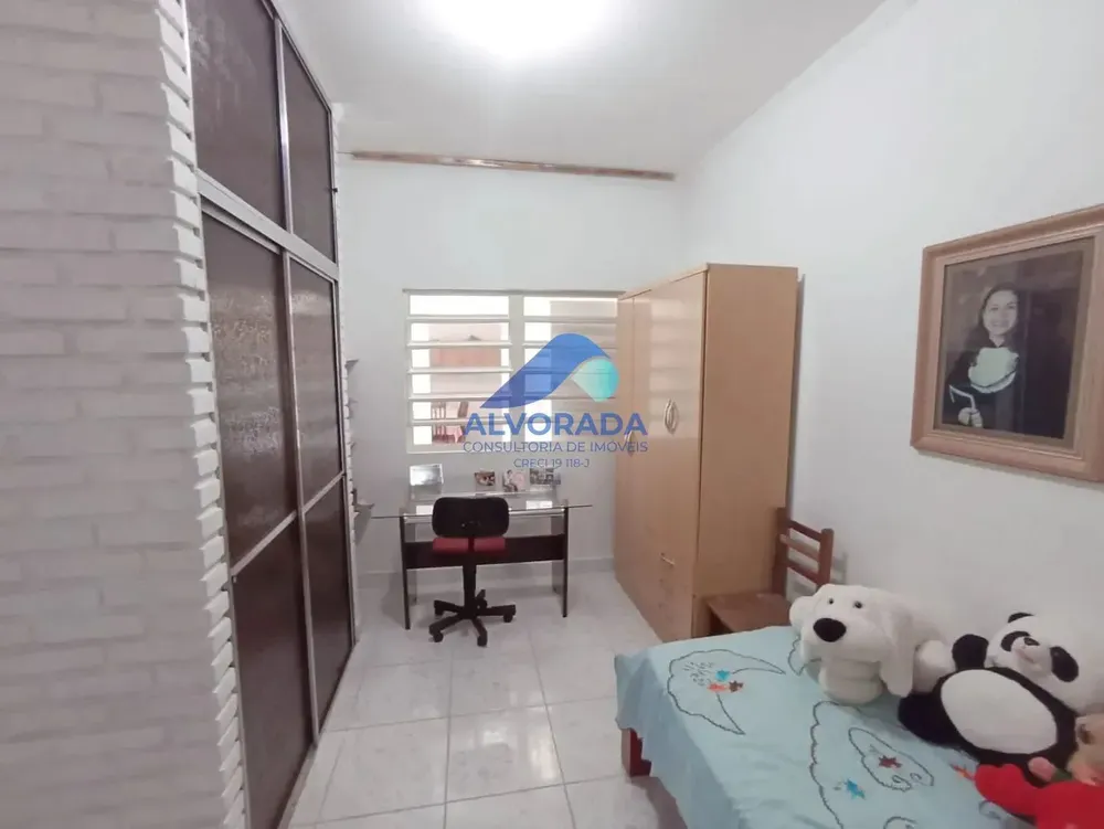 Casa, 3 quartos, 240 m² - Foto 3