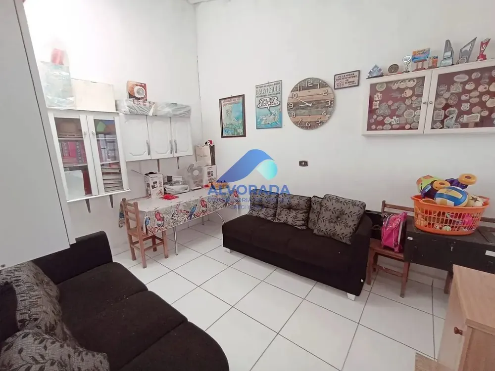 Casa, 3 quartos, 240 m² - Foto 1