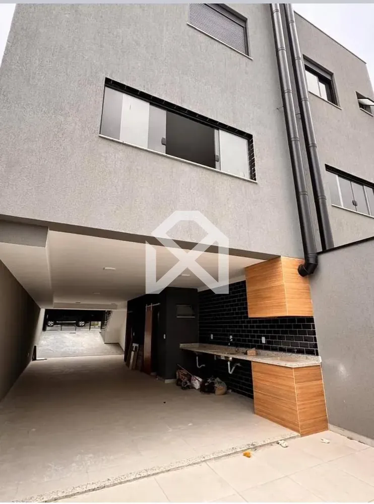 Sobrado, 3 quartos, 240 m² - Foto 1
