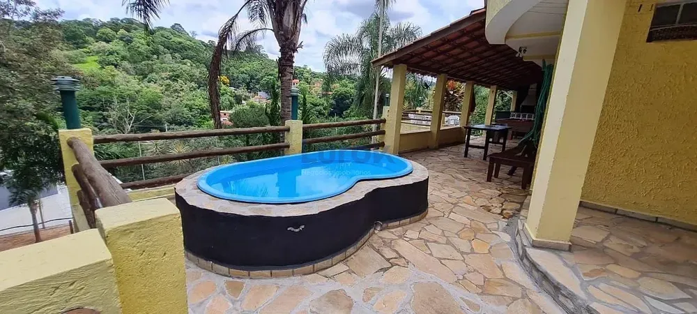 Casa, 3 quartos, 340 m² - Foto 2