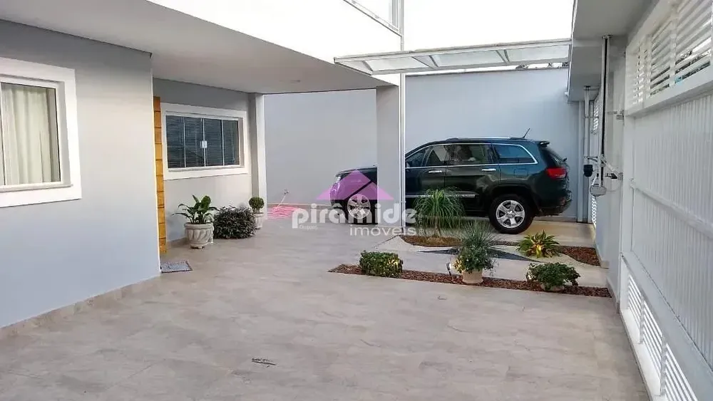 Casa, 3 quartos, 361 m² - Foto 4