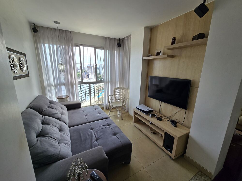 Apartamento à venda com 3 quartos, 140m² - Foto 1