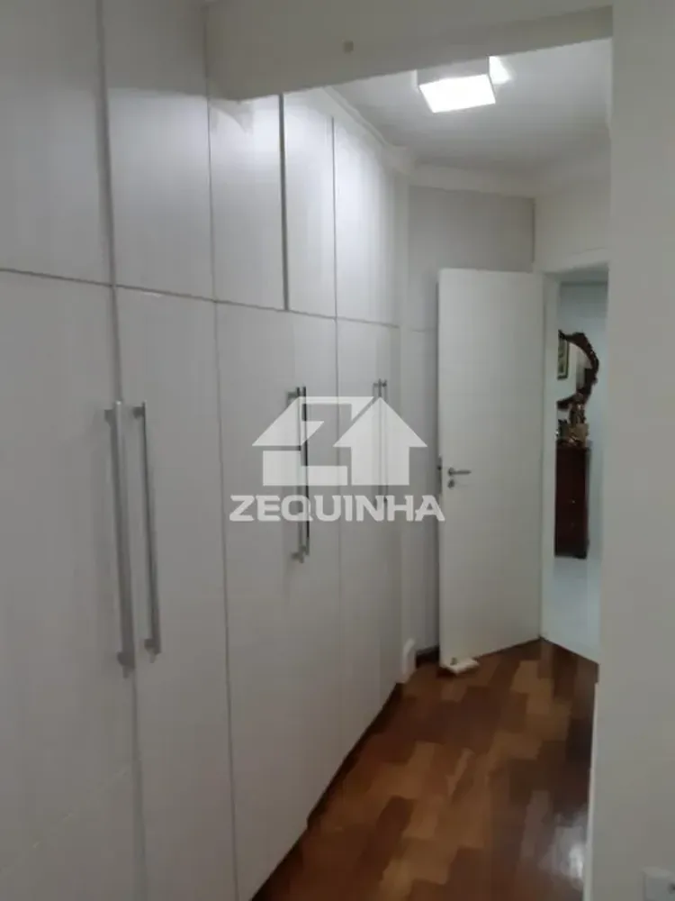 Apartamento, 3 quartos, 244 m² - Foto 1