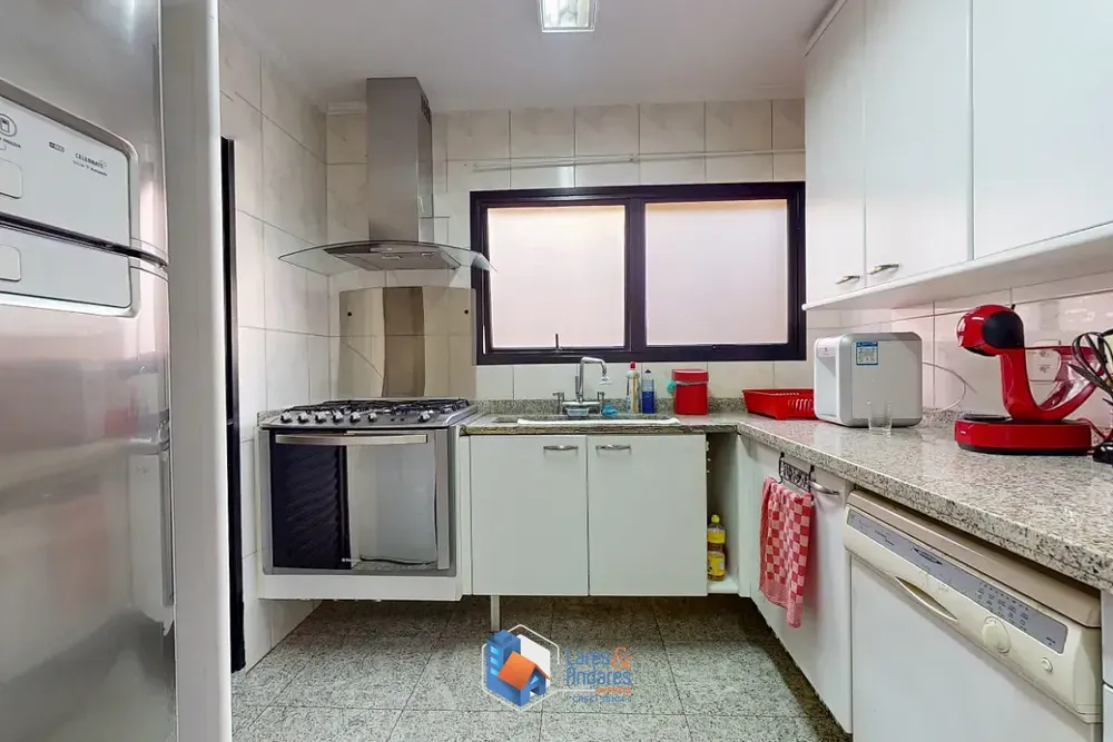 Apartamento, 4 quartos, 203 m² - Foto 2