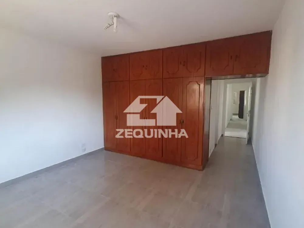 Casa, 3 quartos, 258 m² - Foto 5