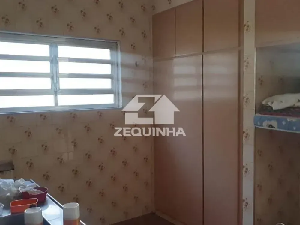 Casa, 3 quartos, 258 m² - Foto 3
