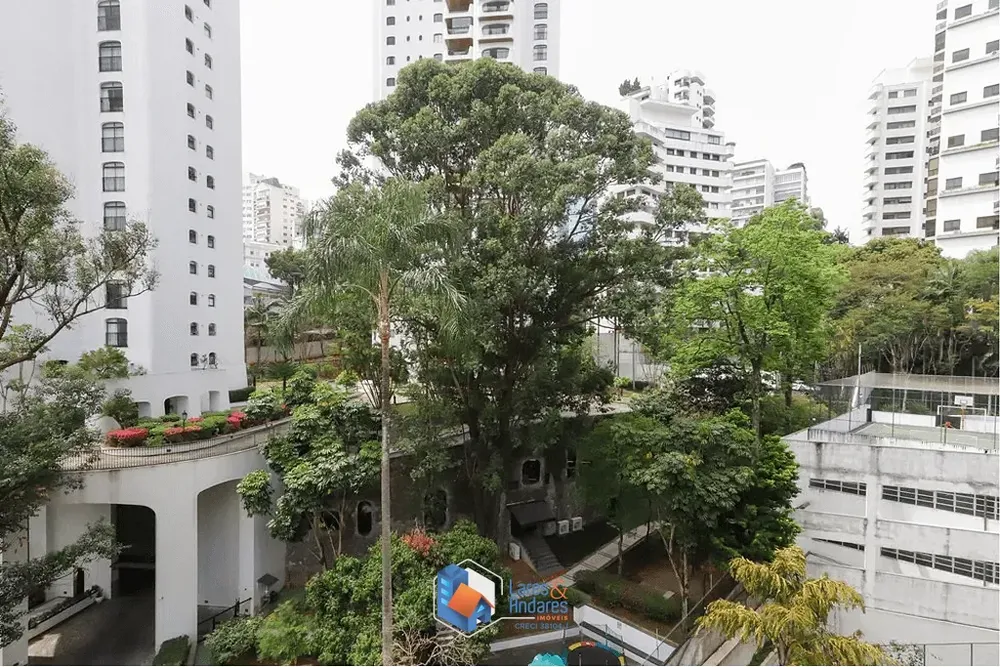 Apartamento, 3 quartos, 130 m² - Foto 2