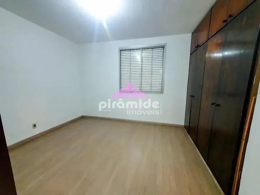 Casa, 3 quartos, 180 m² - Foto 2
