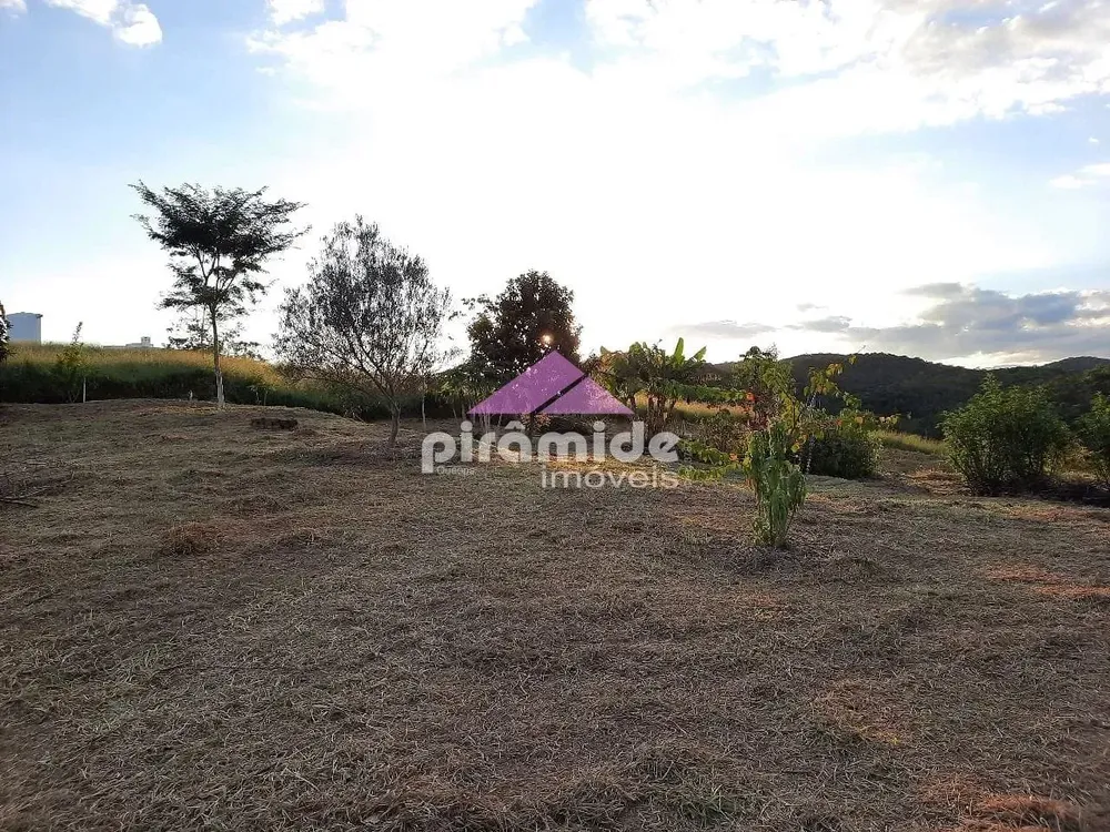 Terreno, 1600 m² - Foto 1