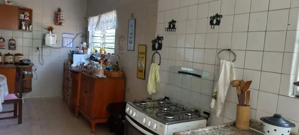 Casa, 4 quartos, 250 m² - Foto 4