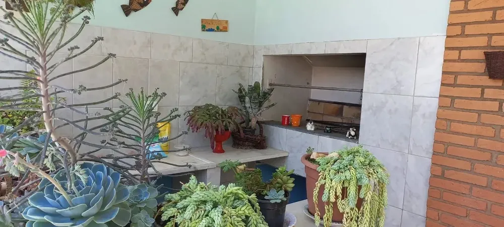 Casa, 4 quartos, 250 m² - Foto 1